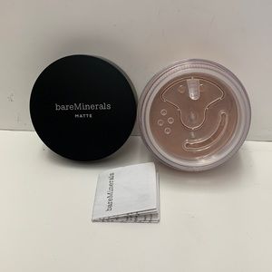 bareMinerals matte finish powder foundation Neutral Dark 24 SPF15